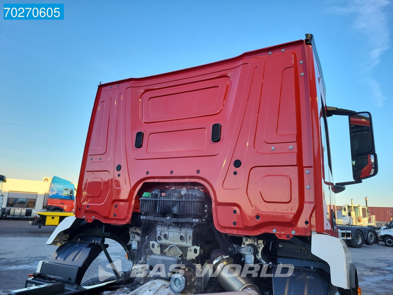 Mercedes-Benz Arocs 4843 8X4 NEW chassis RHD! Steel suspension Automatic Euro 6 - Podvozek s kabinou: obrázok 5 Mercedes-Benz Arocs 4843 8X4 NEW chassis RHD! Steel suspension Automatic Euro 6 - Podvozek s kabinou: obrázok 5