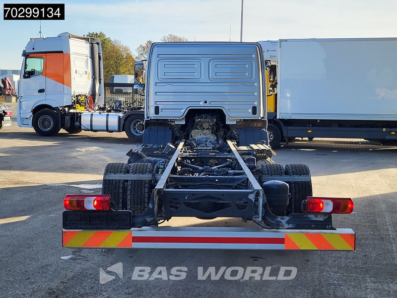 Mercedes-Benz Atego 1224 Atego 4X2 12tons chassis LOW Mileage! Automatic Airco Euro 6 - Podvozek s kabinou: obrázok 3 Mercedes-Benz Atego 1224 Atego 4X2 12tons chassis LOW Mileage! Automatic Airco Euro 6 - Podvozek s kabinou: obrázok 3