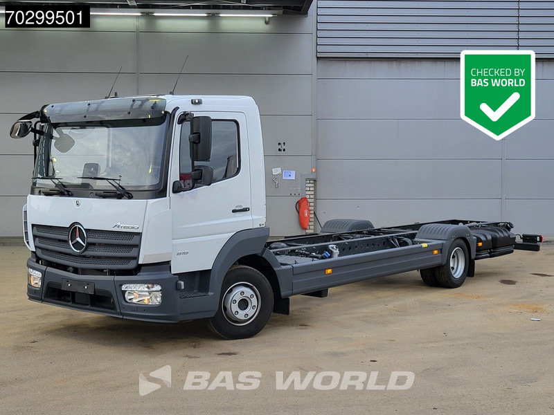 Mercedes-Benz Atego 816 Atego 4X2 LIKE NEW 8tons chassis Automatic PTO Euro 6 - Podvozek s kabinou: obrázok 1 Mercedes-Benz Atego 816 Atego 4X2 LIKE NEW 8tons chassis Automatic PTO Euro 6 - Podvozek s kabinou: obrázok 1