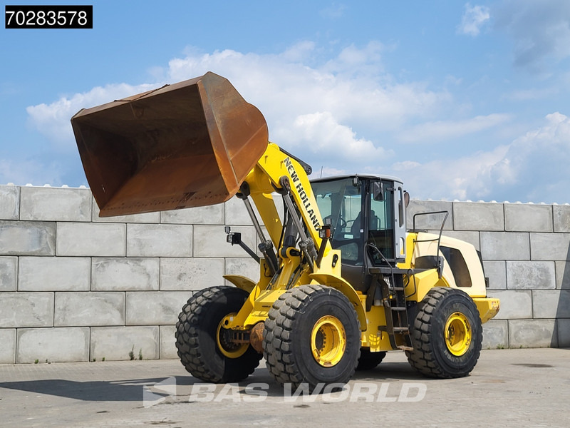 New Holland W270 - Kolesový nakladač: obrázok 2 New Holland W270 - Kolesový nakladač: obrázok 2