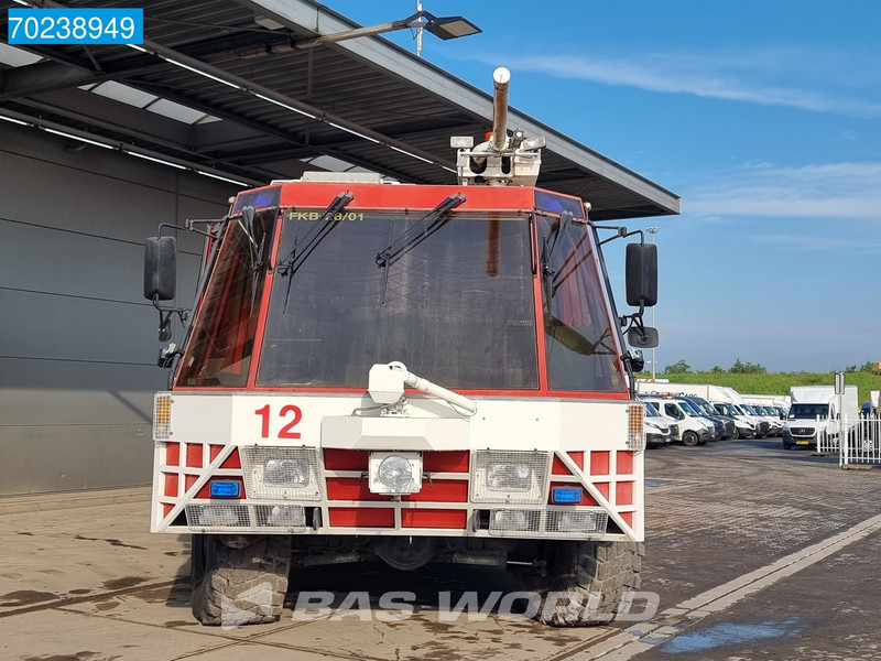 ROSENBAUER TR 39,816-47 6X6 Rosenbauer PLF 6000 Crashtender Feuerwehr - Hasičské vozidlo: obrázok 3 ROSENBAUER TR 39,816-47 6X6 Rosenbauer PLF 6000 Crashtender Feuerwehr - Hasičské vozidlo: obrázok 3