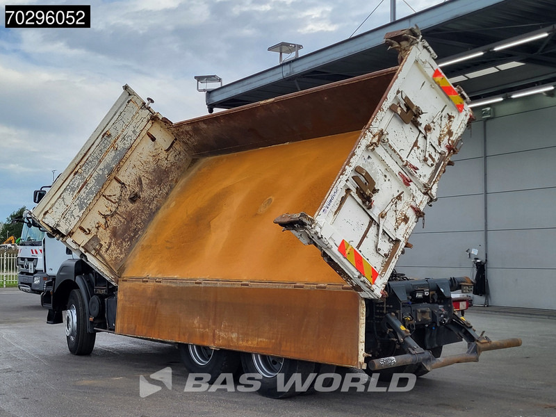 Renault Kerax 370 6X4 Palfinger PK15500 Crane Kran 2-side Tipper Retarder Manual Euro 4 - Sklápač, Auto s hydraulickou rukou: obrázok 2 Renault Kerax 370 6X4 Palfinger PK15500 Crane Kran 2-side Tipper Retarder Manual Euro 4 - Sklápač, Auto s hydraulickou rukou: obrázok 2