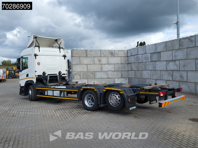 Scania G320 6X2 BDF Lift Axle Automatic Euro 6 - Kontejnérový podvozek/ Výměnná nástavba: obrázok 2 Scania G320 6X2 BDF Lift Axle Automatic Euro 6 - Kontejnérový podvozek/ Výměnná nástavba: obrázok 2