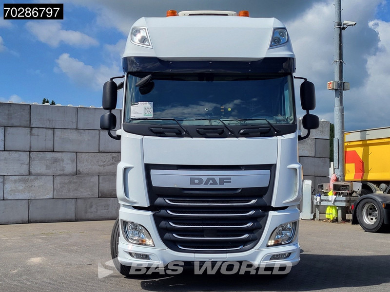 Ťahač DAF XF 510 8X4 185T! Retarder Lift+Lenkachse Big-Axle Standklima ACC Euro 6: obrázok 6 Ťahač DAF XF 510 8X4 185T! Retarder Lift+Lenkachse Big-Axle Standklima ACC Euro 6: obrázok 6