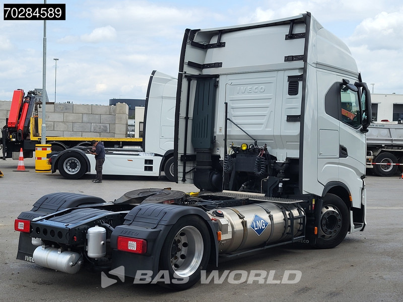 Iveco S-Way 460 4X2 LNG Mega Retarder 2x Tanks Navi - Ťahač: obrázok 5 Iveco S-Way 460 4X2 LNG Mega Retarder 2x Tanks Navi - Ťahač: obrázok 5