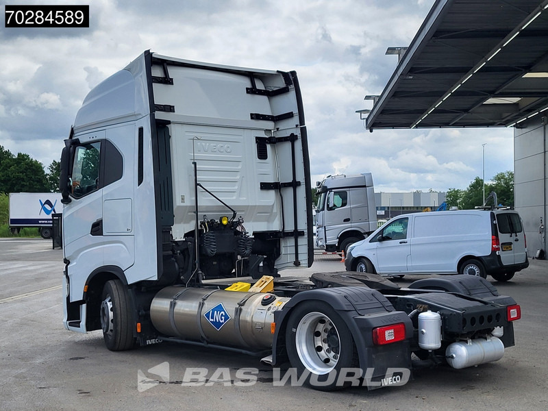 Iveco S-Way 460 4X2 LNG Mega Retarder 2x Tanks Navi - Ťahač: obrázok 2 Iveco S-Way 460 4X2 LNG Mega Retarder 2x Tanks Navi - Ťahač: obrázok 2