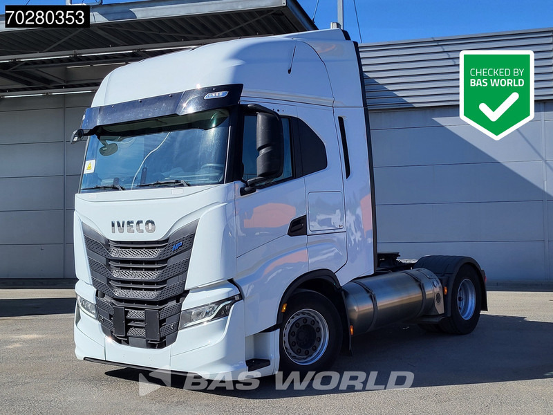 Iveco S-Way 460 4X2 LNG Retarder 2x Tanks LED Navi - Ťahač: obrázok 1 Iveco S-Way 460 4X2 LNG Retarder 2x Tanks LED Navi - Ťahač: obrázok 1