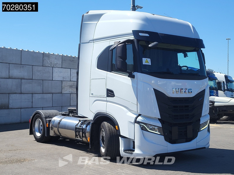 Iveco S-Way 460 4X2 LNG Retarder 2x Tanks Standklima LED Navi - Ťahač: obrázok 3 Iveco S-Way 460 4X2 LNG Retarder 2x Tanks Standklima LED Navi - Ťahač: obrázok 3