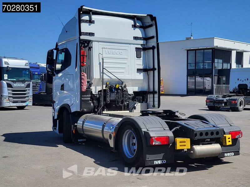 Iveco S-Way 460 4X2 LNG Retarder 2x Tanks Standklima LED Navi - Ťahač: obrázok 2 Iveco S-Way 460 4X2 LNG Retarder 2x Tanks Standklima LED Navi - Ťahač: obrázok 2