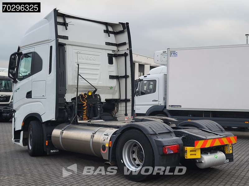 Iveco S-Way S-Way 4X2 LNG Retarder 2X Tanks - Ťahač: obrázok 5 Iveco S-Way S-Way 4X2 LNG Retarder 2X Tanks - Ťahač: obrázok 5