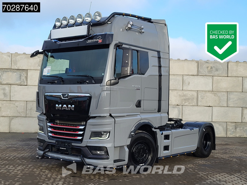 MAN TGX 18.520 4X2 Individual Lion S! New Hydrauliks GX Retarder Full-Air 2x Tanks Navi LED ACC Euro 6 - Ťahač: obrázok 1 MAN TGX 18.520 4X2 Individual Lion S! New Hydrauliks GX Retarder Full-Air 2x Tanks Navi LED ACC Euro 6 - Ťahač: obrázok 1