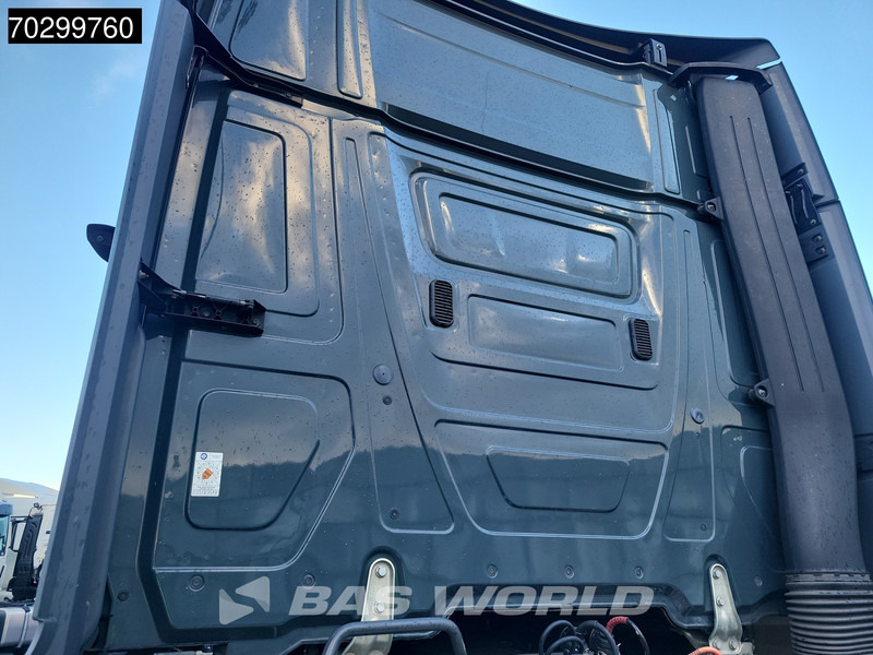 Mercedes-Benz Actros 1842 4X2 GigaSpace Mega Retarder 2xTanks ACC Standklima Euro 6 - Ťahač: obrázok 5 Mercedes-Benz Actros 1842 4X2 GigaSpace Mega Retarder 2xTanks ACC Standklima Euro 6 - Ťahač: obrázok 5