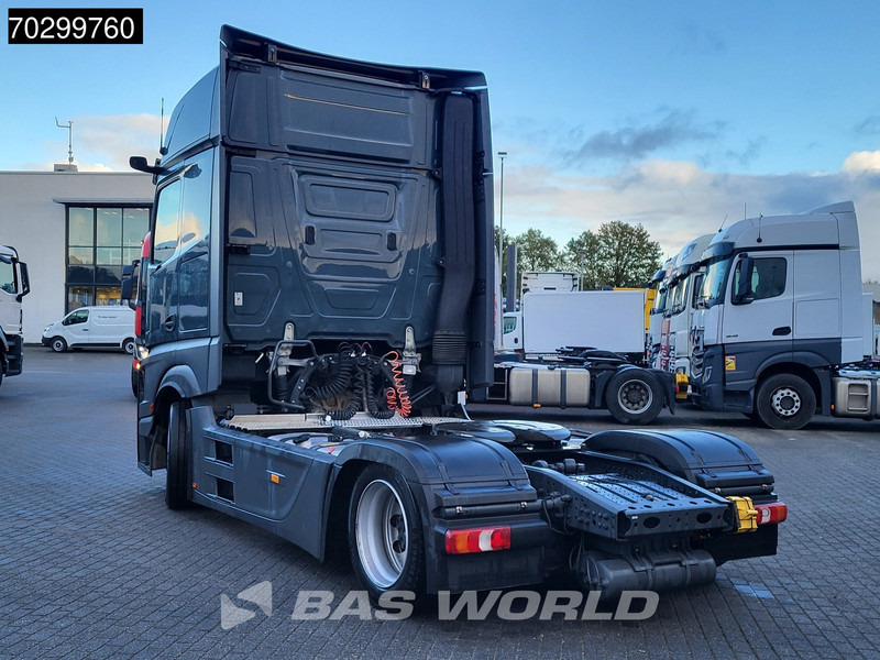 Mercedes-Benz Actros 1842 4X2 GigaSpace Mega Retarder 2xTanks ACC Standklima Euro 6 - Ťahač: obrázok 2 Mercedes-Benz Actros 1842 4X2 GigaSpace Mega Retarder 2xTanks ACC Standklima Euro 6 - Ťahač: obrázok 2