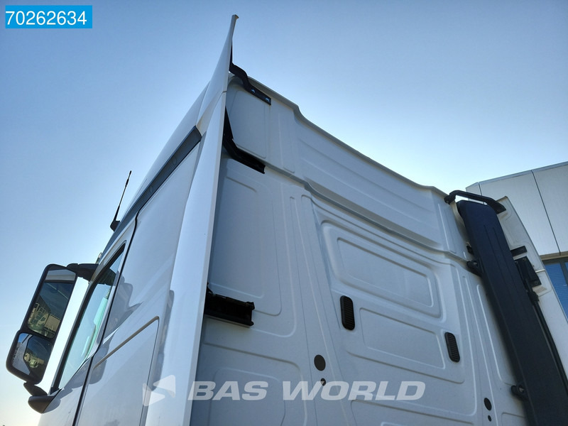 Mercedes-Benz Actros 1845 4X2 BROKEN ENGINE! ACC Retarder Standklima ADR BigSpace - Ťahač: obrázok 5 Mercedes-Benz Actros 1845 4X2 BROKEN ENGINE! ACC Retarder Standklima ADR BigSpace - Ťahač: obrázok 5