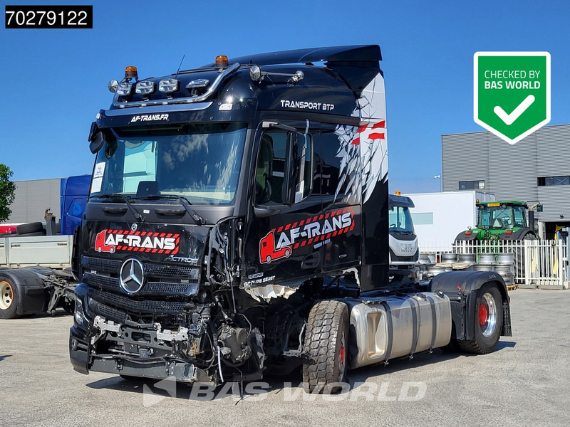 Mercedes-Benz Actros 1853 4X4 Hydrodrive Retarder LED Euro 6 - Ťahač: obrázok 1 Mercedes-Benz Actros 1853 4X4 Hydrodrive Retarder LED Euro 6 - Ťahač: obrázok 1
