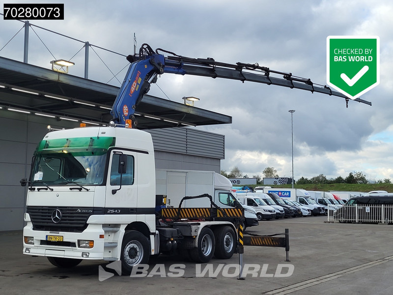 Mercedes-Benz Actros 2543 Actros 6X2 NL-Truck Liftachse 3-Pedals Kran 9x Extensions PM 40 SP 2010 + Winch Euro 3 - Ťahač: obrázok 1 Mercedes-Benz Actros 2543 Actros 6X2 NL-Truck Liftachse 3-Pedals Kran 9x Extensions PM 40 SP 2010 + Winch Euro 3 - Ťahač: obrázok 1