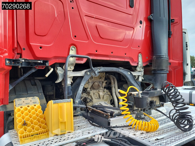 Mercedes-Benz Actros 2553 6X2 ENGINE PROBLEM! StreamSpace Retarder Liftachse Euro 6 - Ťahač: obrázok 5 Mercedes-Benz Actros 2553 6X2 ENGINE PROBLEM! StreamSpace Retarder Liftachse Euro 6 - Ťahač: obrázok 5