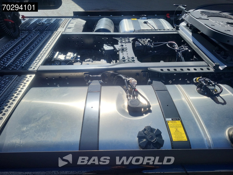 Nový Ťahač Mercedes-Benz Actros L 1863 4X2 NEW! Retarder Full-Air Leder Standklima 2x Tanks MirrorCam Navi PPC Alcoa's LED Euro 6: obrázok 13