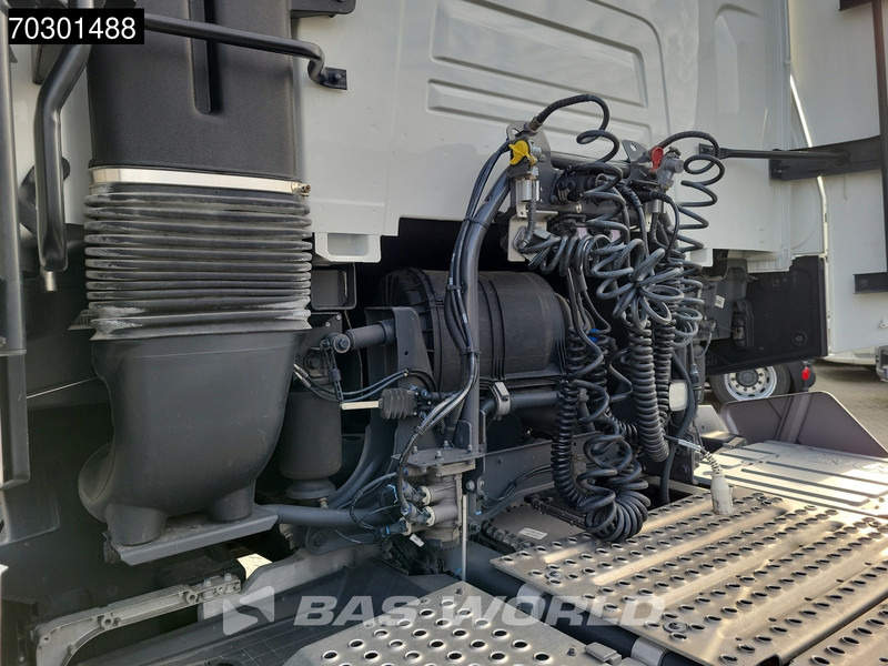 Renault T 480 4X2 Low Mileage! 80% Tyres NL-Truck HSC 2x Tanks - Ťahač: obrázok 5 Renault T 480 4X2 Low Mileage! 80% Tyres NL-Truck HSC 2x Tanks - Ťahač: obrázok 5