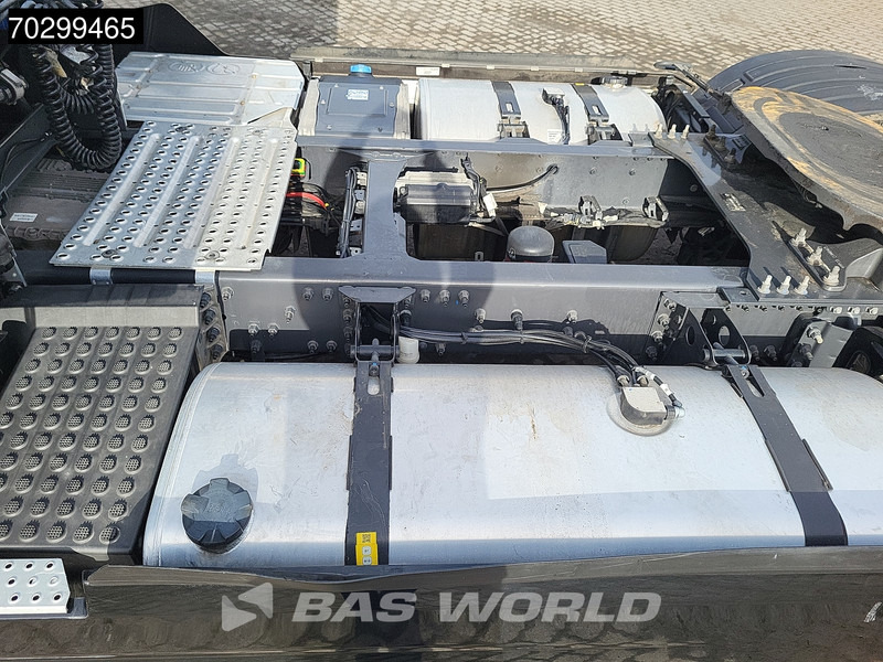 Ťahač Renault T 520 4X2 Retarder 2xTanks ACC LED Euro 6: obrázok 12 Ťahač Renault T 520 4X2 Retarder 2xTanks ACC LED Euro 6: obrázok 12