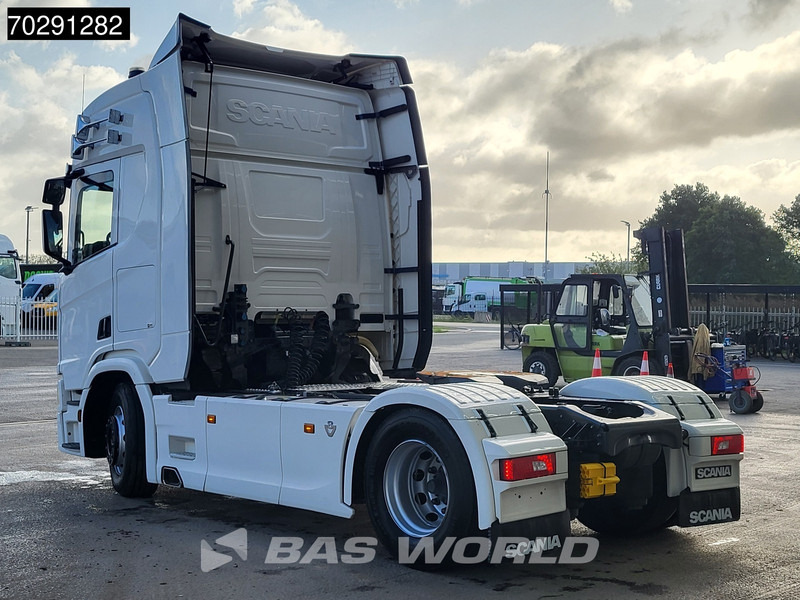 Scania R520 4X2 Low Mileage! Retarder Leder ACC Navi LED Euro 6 - Ťahač: obrázok 2 Scania R520 4X2 Low Mileage! Retarder Leder ACC Navi LED Euro 6 - Ťahač: obrázok 2