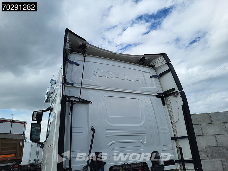 Leasing Scania R520 4X2 Low Mileage! Retarder Leder ACC Navi LED Euro 6 Scania R520 4X2 Low Mileage! Retarder Leder ACC Navi LED Euro 6: obrázok 11 Leasing Scania R520 4X2 Low Mileage! Retarder Leder ACC Navi LED Euro 6 Scania R520 4X2 Low Mileage! Retarder Leder ACC Navi LED Euro 6: obrázok 11