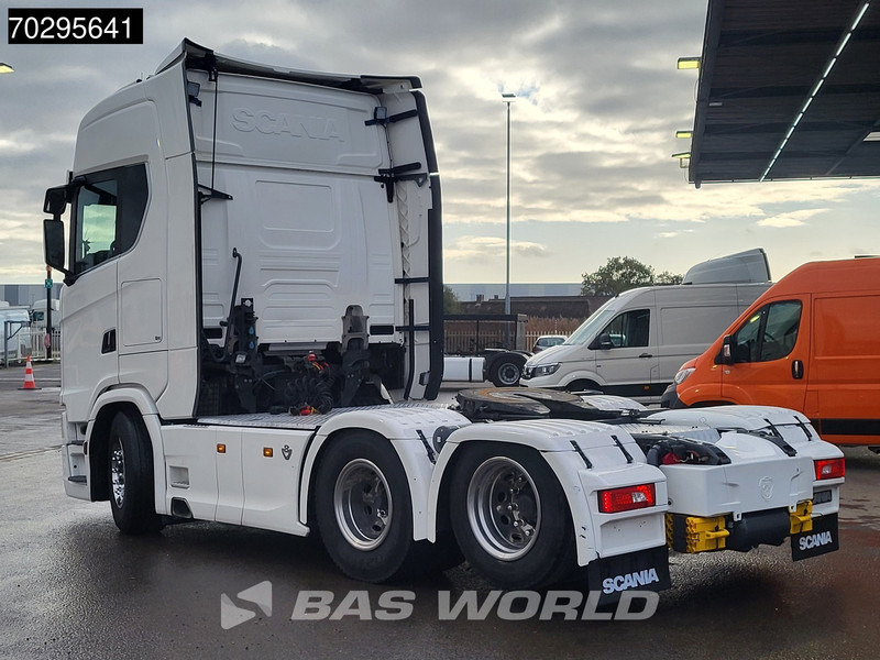 Scania S580 S 6X2 WB315! Full-Air Retarder 2xTanks Liftachse Leder StandklimaACC Navi Euro 6 - Ťahač: obrázok 2 Scania S580 S 6X2 WB315! Full-Air Retarder 2xTanks Liftachse Leder StandklimaACC Navi Euro 6 - Ťahač: obrázok 2