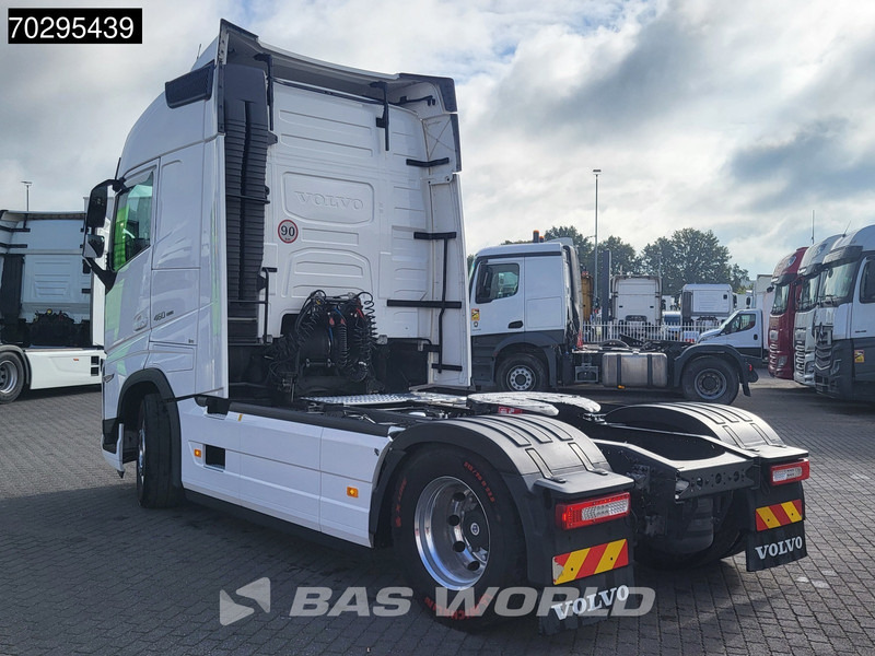 Volvo FH 460 4X2 I-ParkCool 2xTanks Navi LED ACC Euro 6 - Ťahač: obrázok 2 Volvo FH 460 4X2 I-ParkCool 2xTanks Navi LED ACC Euro 6 - Ťahač: obrázok 2