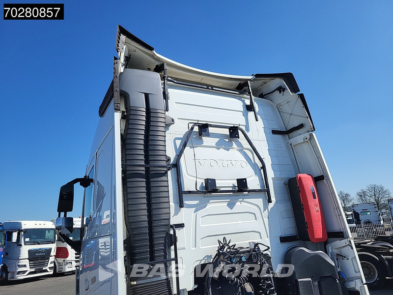 Volvo FH 500 4X2 Mega VEB+ 2x Tanks I-ParkCool Navi Xenon - Ťahač: obrázok 5 Volvo FH 500 4X2 Mega VEB+ 2x Tanks I-ParkCool Navi Xenon - Ťahač: obrázok 5