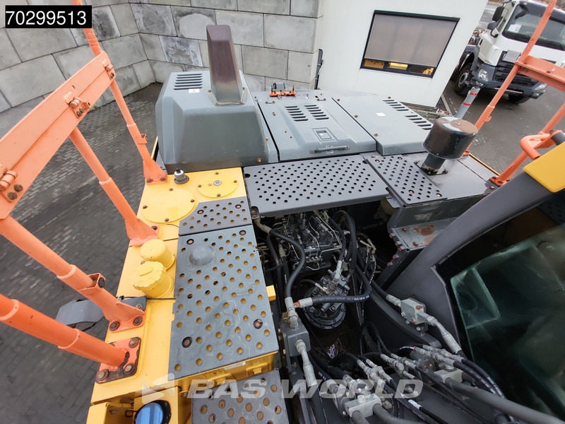 Pásové rýpadlo Volvo EC220 E L: obrázok 16 Pásové rýpadlo Volvo EC220 E L: obrázok 16