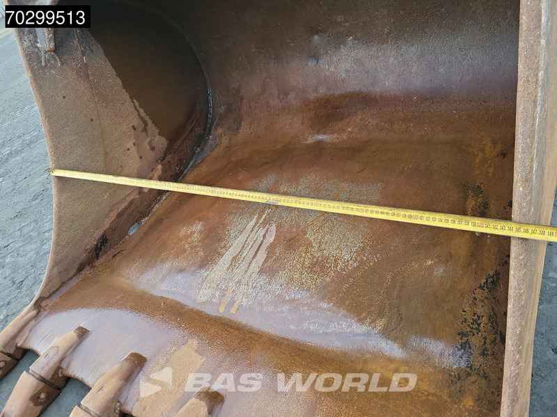 Pásové rýpadlo Volvo EC220 E L: obrázok 15 Pásové rýpadlo Volvo EC220 E L: obrázok 15