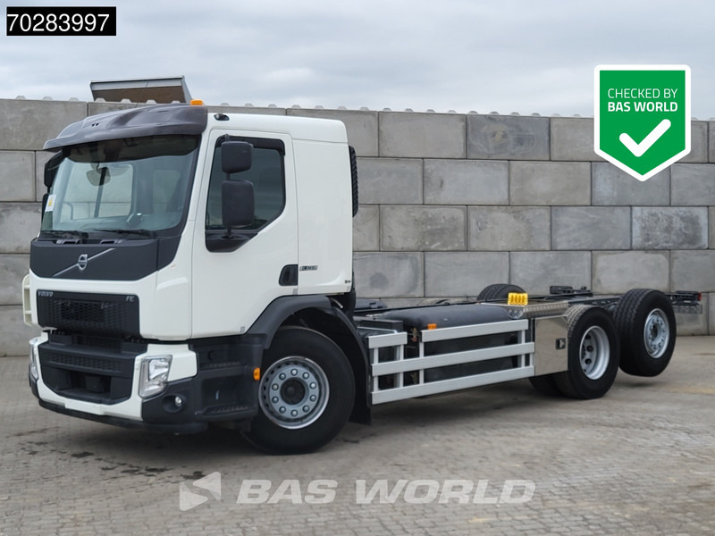 Volvo FE 320 FE 6X2 Retarder 2xTanks CNG Euro 6 - Podvozek s kabinou: obrázok 1 Volvo FE 320 FE 6X2 Retarder 2xTanks CNG Euro 6 - Podvozek s kabinou: obrázok 1