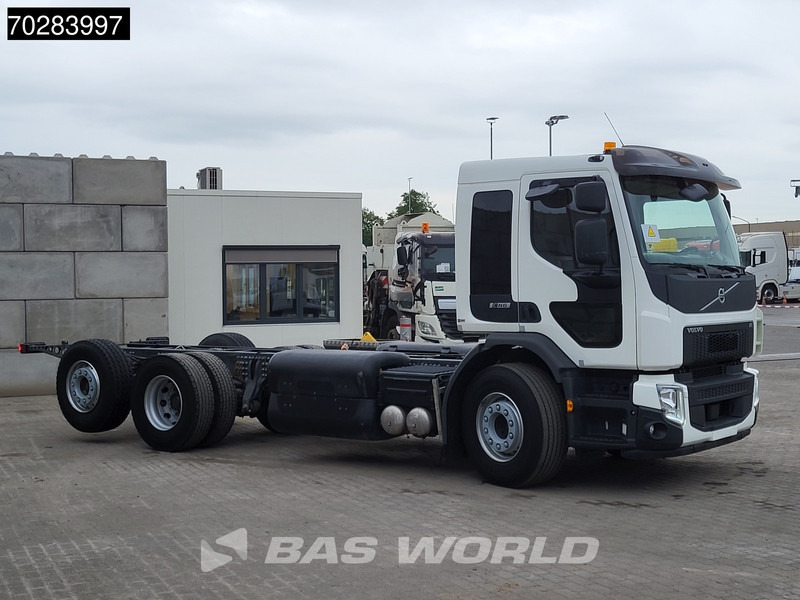 Volvo FE 320 FE 6X2 Retarder 2xTanks CNG Euro 6 - Podvozek s kabinou: obrázok 3 Volvo FE 320 FE 6X2 Retarder 2xTanks CNG Euro 6 - Podvozek s kabinou: obrázok 3
