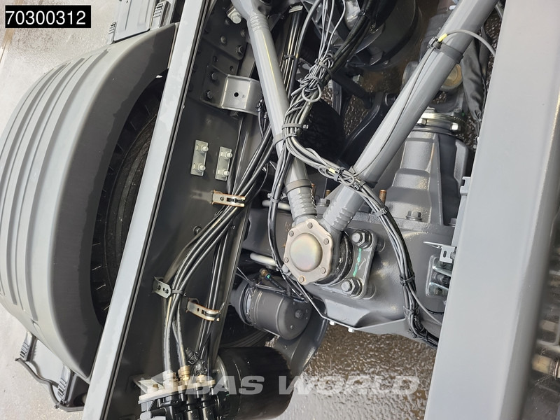 Leasing Volvo FH16 750 FH16 8X4 NEW 8x4 chassis! Air suspension Big-Axle Automatic VEB+ Euro 6 Volvo FH16 750 FH16 8X4 NEW 8x4 chassis! Air suspension Big-Axle Automatic VEB+ Euro 6: obrázok 13