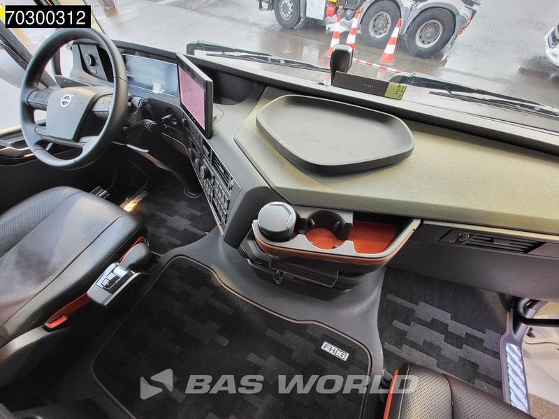 Leasing Volvo FH16 750 FH16 8X4 NEW 8x4 chassis! Air suspension Big-Axle Automatic VEB+ Euro 6 Volvo FH16 750 FH16 8X4 NEW 8x4 chassis! Air suspension Big-Axle Automatic VEB+ Euro 6: obrázok 18