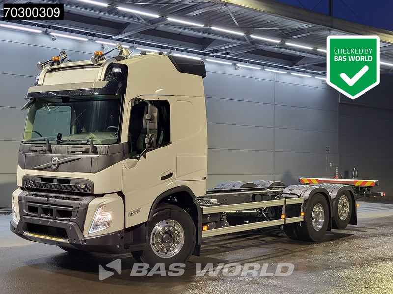 Volvo FMX 540 FMX 6X2 NEW chassis! Lift+steering Axle Engine PTO Full air suspension - Podvozek s kabinou: obrázok 1 Volvo FMX 540 FMX 6X2 NEW chassis! Lift+steering Axle Engine PTO Full air suspension - Podvozek s kabinou: obrázok 1