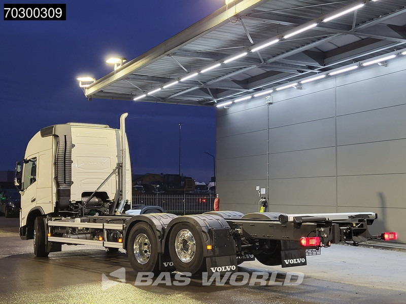 Volvo FMX 540 FMX 6X2 NEW chassis! Lift+steering Axle Engine PTO Full air suspension - Podvozek s kabinou: obrázok 2 Volvo FMX 540 FMX 6X2 NEW chassis! Lift+steering Axle Engine PTO Full air suspension - Podvozek s kabinou: obrázok 2