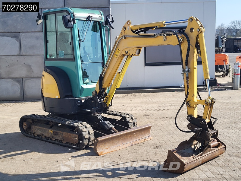 Yanmar VIO25-4 - Mini rýpadlo: obrázok 3 Yanmar VIO25-4 - Mini rýpadlo: obrázok 3