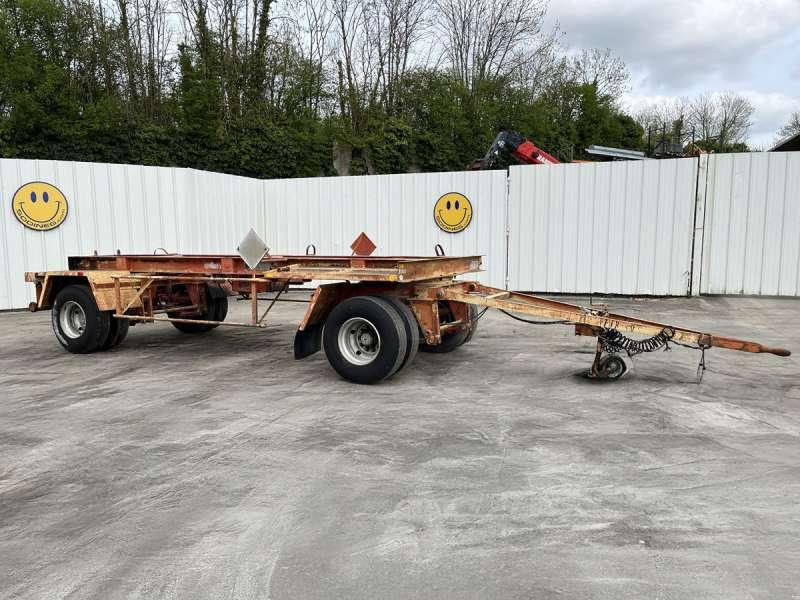 ADOC 2 ESSIEUX - Auto príves: obrázok 1 ADOC 2 ESSIEUX - Auto príves: obrázok 1