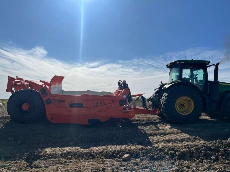 Agrotécnica TH66 - Skrejper: obrázok 1 Agrotécnica TH66 - Skrejper: obrázok 1