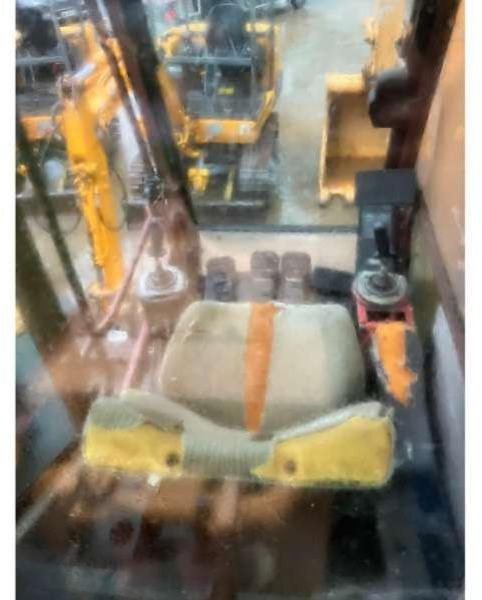 Leasing Case 888CK Case 888CK: obrázok 14 Leasing Case 888CK Case 888CK: obrázok 14