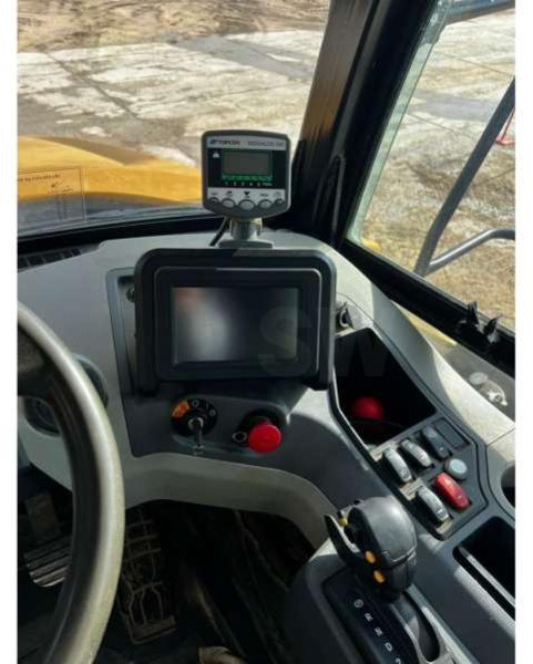 Ťahačový kĺbový damper Caterpillar 740GC: obrázok 8