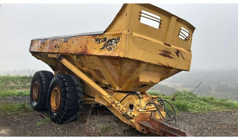 Caterpillar D250B - Damper: obrázok 1 Caterpillar D250B - Damper: obrázok 1