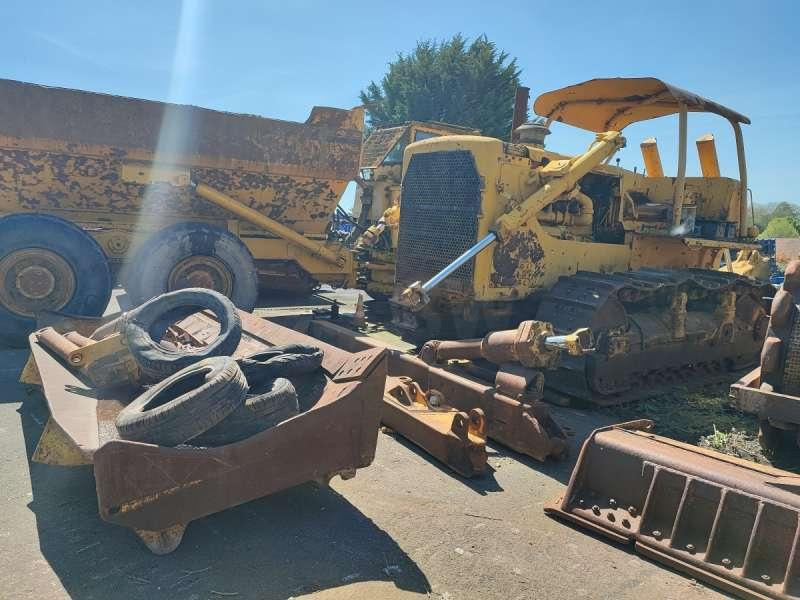 Caterpillar D8K + Porte Engins - Buldozér: obrázok 2 Caterpillar D8K + Porte Engins - Buldozér: obrázok 2
