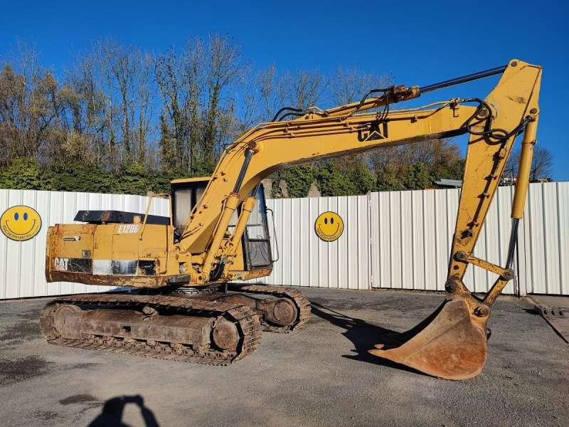 Caterpillar E120B - Pásové rýpadlo: obrázok 1 Caterpillar E120B - Pásové rýpadlo: obrázok 1