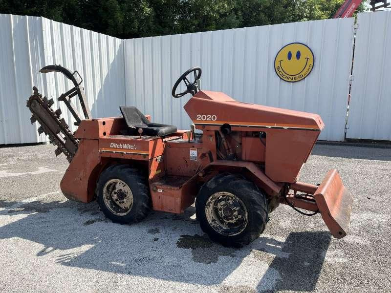 DITCH WITCH 2020K - Rýhovač: obrázok 1 DITCH WITCH 2020K - Rýhovač: obrázok 1