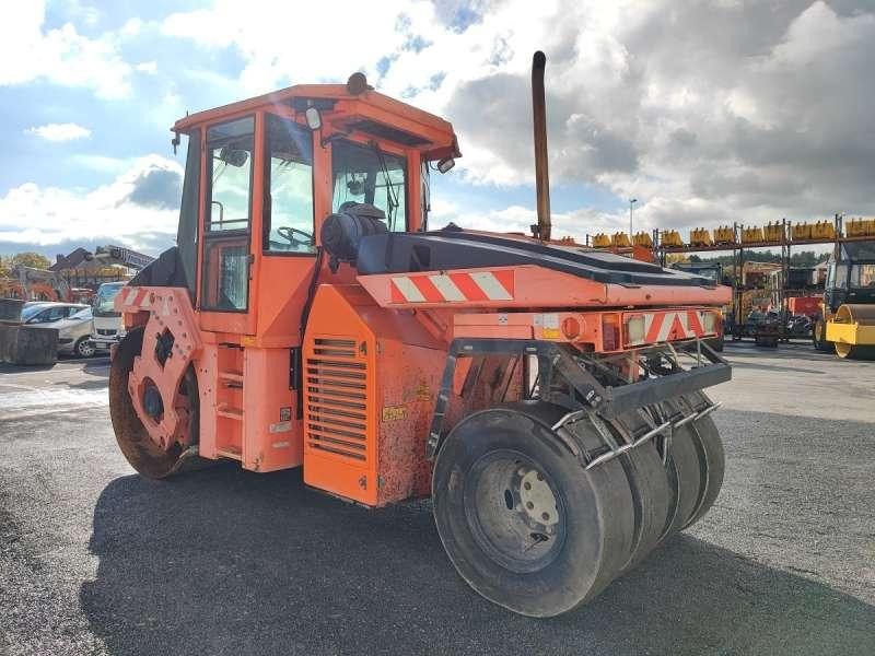 Dynapac CC422C - Kombinovaný valec: obrázok 5 Dynapac CC422C - Kombinovaný valec: obrázok 5
