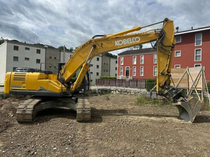 Kobelco SK210LC-11 - Pásové rýpadlo: obrázok 2 Kobelco SK210LC-11 - Pásové rýpadlo: obrázok 2
