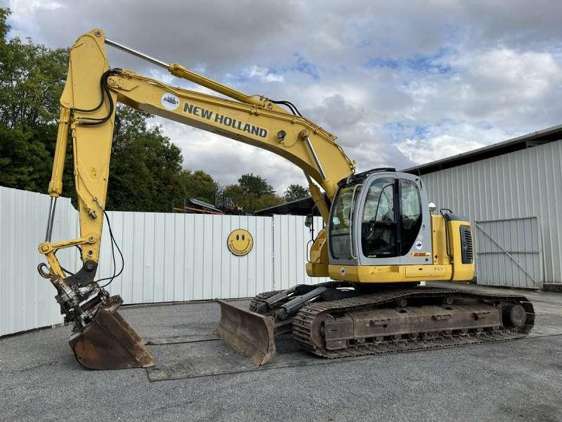 Kobelco SK235SRNLC-1ES - Pásové rýpadlo: obrázok 1 Kobelco SK235SRNLC-1ES - Pásové rýpadlo: obrázok 1