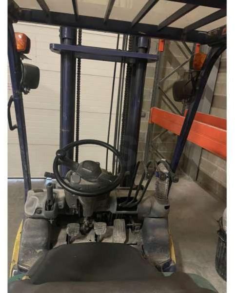 Komatsu FD25T-14 - Dieselový vysokozdvižný vozík: obrázok 3 Komatsu FD25T-14 - Dieselový vysokozdvižný vozík: obrázok 3